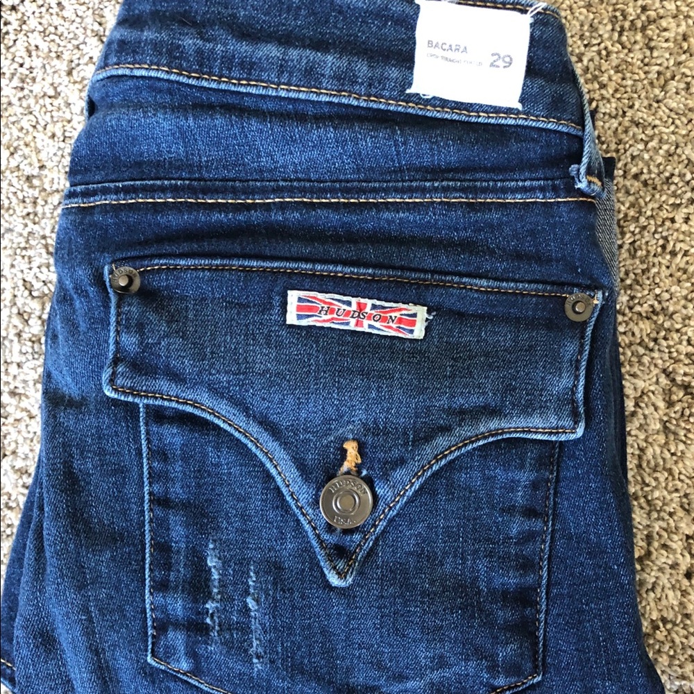 Hudson Jeans size 29 cuffed crop hem-destructed